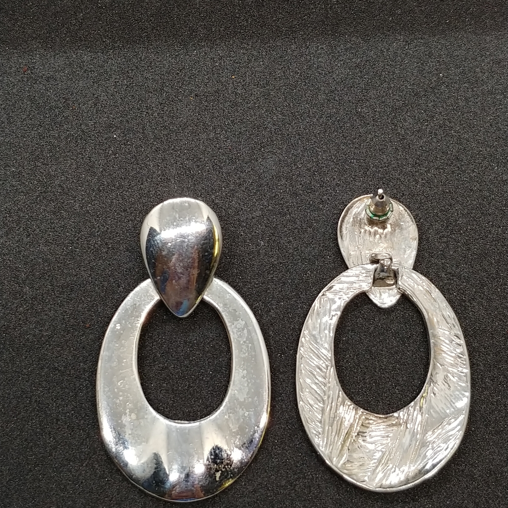 High Impact Hoops - Picture 2 of 2